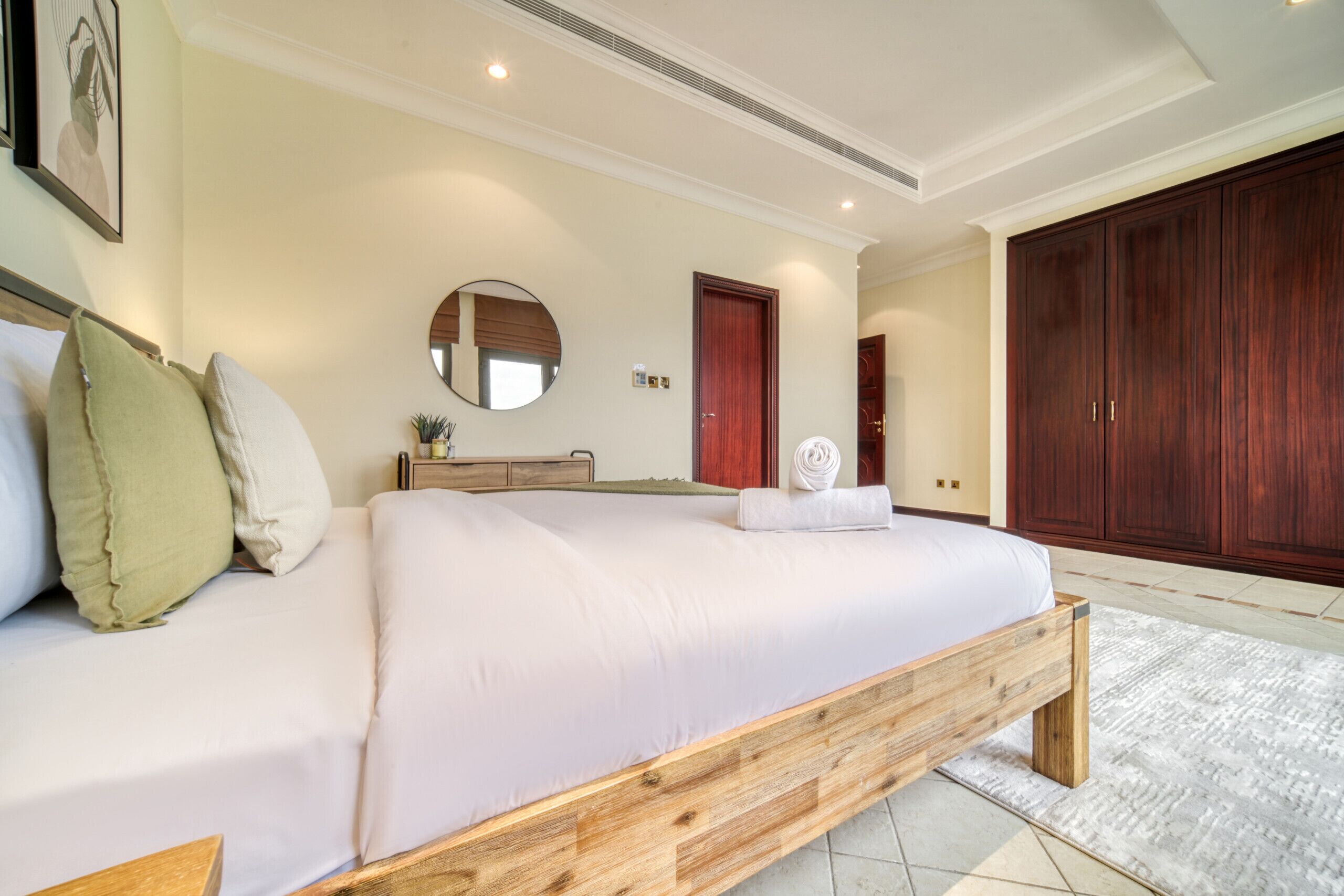 7 Schlafzimmer, Zimmersafe, Bügeleisen/Bügelbrett, kostenloses WLAN