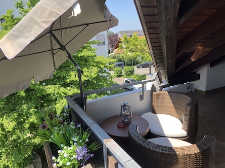 Property grounds. Small but mighty: Pretty apartment in Eriskirch-Schlatt on Lake Constance