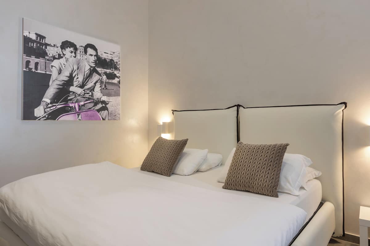 Exclusive-Zimmer | 1 Schlafzimmer, hochwertige Bettwaren, Daunenbettdecken
