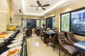 Restaurant - Blubiz Hotel My Dinh - Blubiz Hotel 2 (Hanoi)