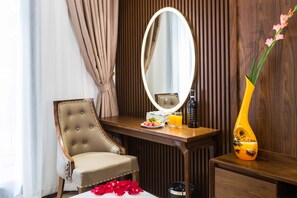 Phòng Suite Executive | 1 phòng ngủ, bộ đồ giường cao cấp, nệm Select Comfort, minibar