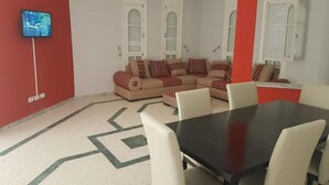 تناول الطعام