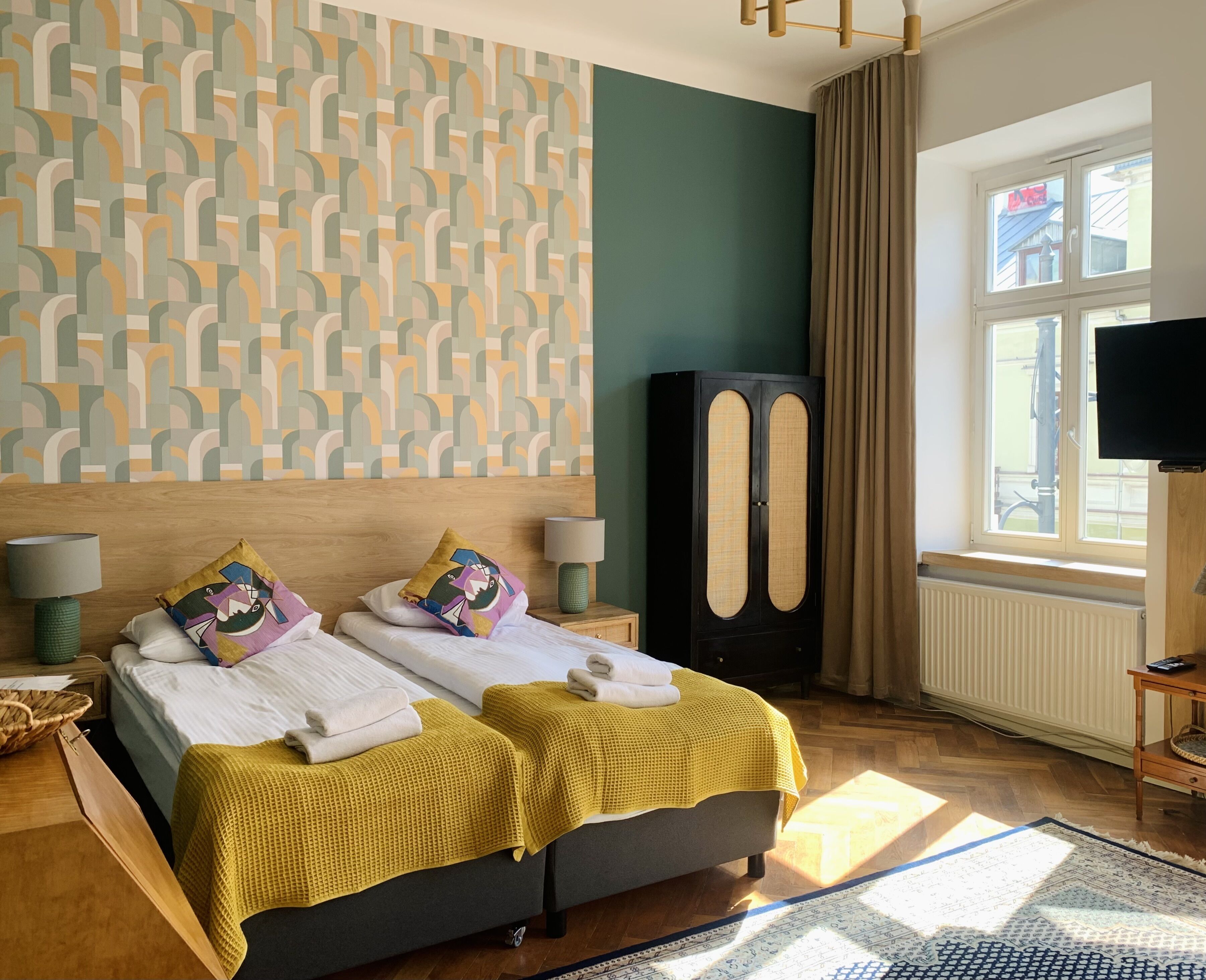 Luxury Studio, 1 King Bed | Individually decorated, individually furnished, laptop workspace