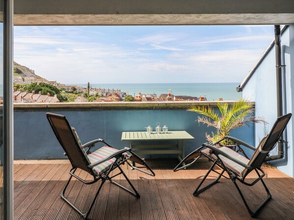 Cottage | Property grounds