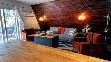 Smart TV, chimenea