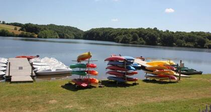 Cheerful 4 bedroom residential holiday let!