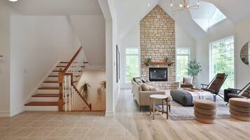 Smart TV, fireplace, video games, table tennis