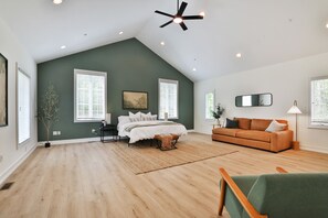 10 chambres, bureau, lit de bébé portatif, accès au Wi-Fi (inclus)