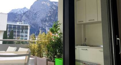 Apartment with a beautiful terrace