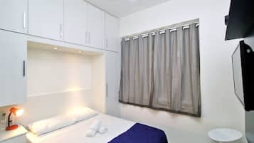 Leilighet – deluxe | 1 soverom, allergitestet sengetøy og skrivebord