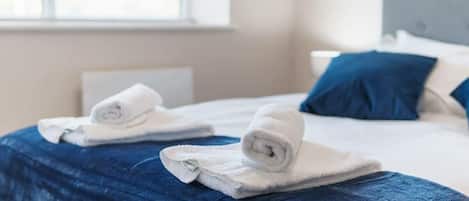 2 soverom, strykejern/-brett, wi-fi og sengetøy