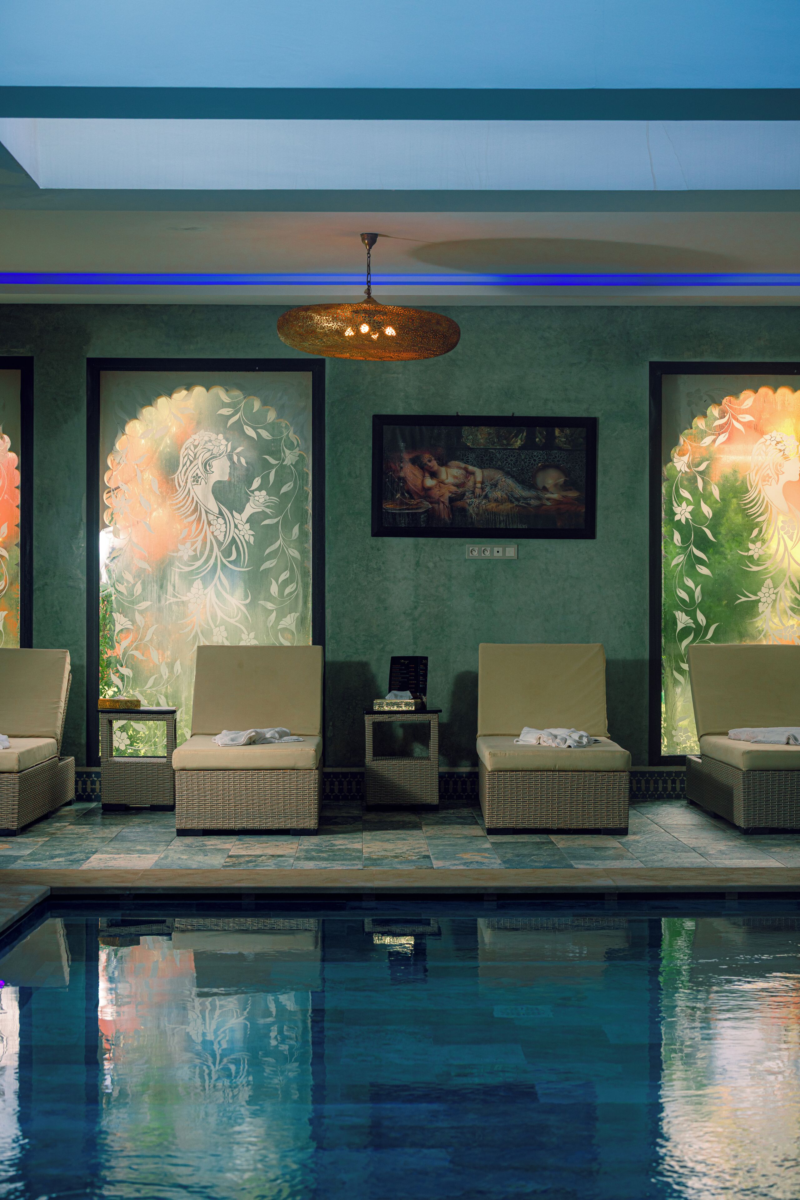 Couples treatment room(s), hot tub, steam room, Turkish bath/hammam