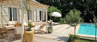 Magnifique Maison Familiale Avec Piscine au Calme Absolu à Nantes