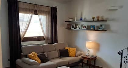 Cozy apartment ideal for families with outdoor space