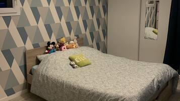 4 chambres, fer et planche Ă repasser, Wi-Fi