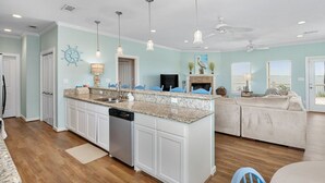 Interior - The Peach Pelican - Bayside home with pool!!  Anglers paradise! (Crystal Beach)