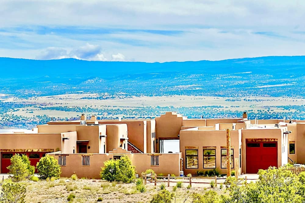 luxury hotels in New Mexico