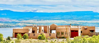 The Grand Hacienda Inn