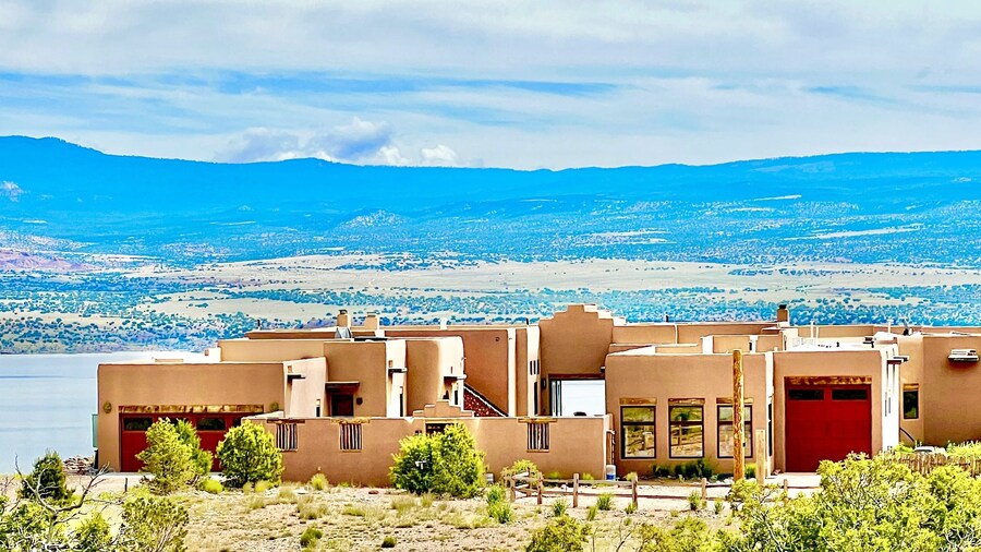 The Grand Hacienda Inn