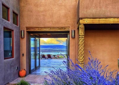 The Grand Hacienda Inn