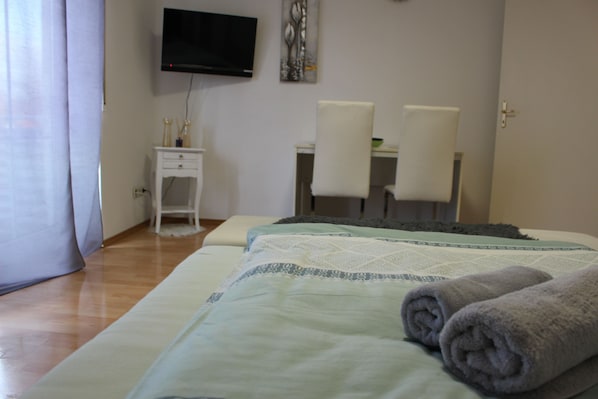 1 間睡房、熨斗/熨衫板、Wi-Fi、床單