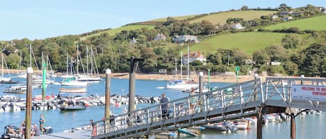 Marina/club náutico