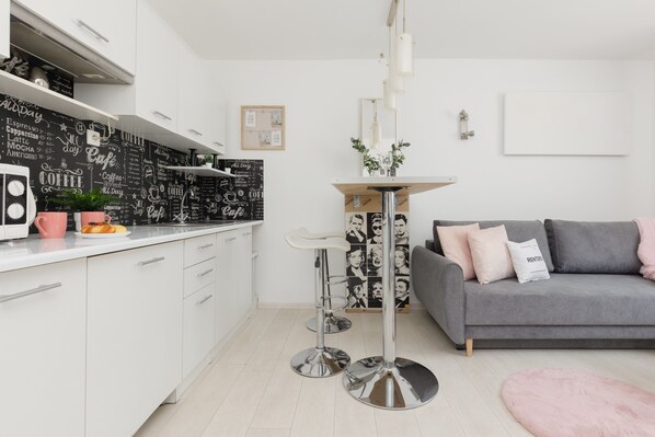 Estudio, cocina | Sala de estar