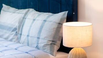 2 sovrum, skrivbord, strykjärn/strykbräda och gratis wi-fi