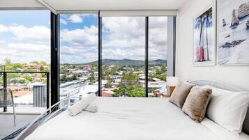 1 bedroom, desk, free WiFi, bed sheets