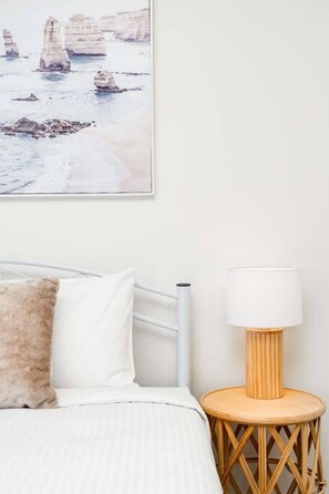 1 slaapkamer, een bureau, gratis wifi, beddengoed