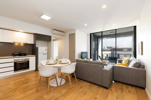 Interior - Central Unit w/ Modern Design, Close to Everything (South Brisbane)
