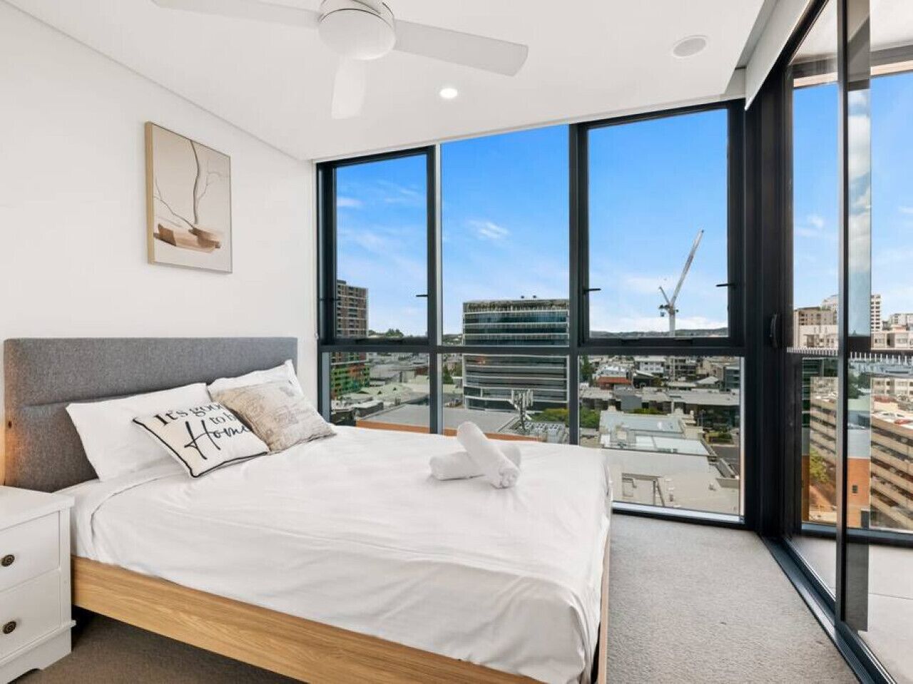 2 bedrooms, desk, iron/ironing board, free WiFi