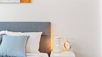 2 bedrooms, desk, iron/ironing board, free WiFi