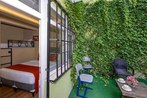 Triple Oda | 테라스/파티오