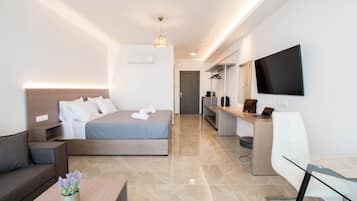 1 bedroom, in-room safe, WiFi, bed sheets