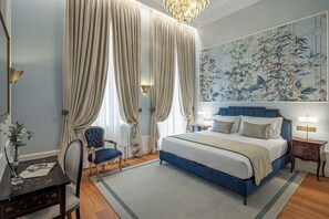 Palace Room | 1 室のベッドルーム、羽毛の掛け布団、防音設備、WiFi (無料)