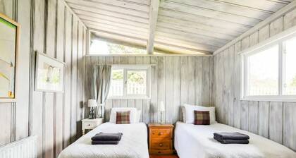 Perfect wooden lodge for golfers & families, close to St. Andrews