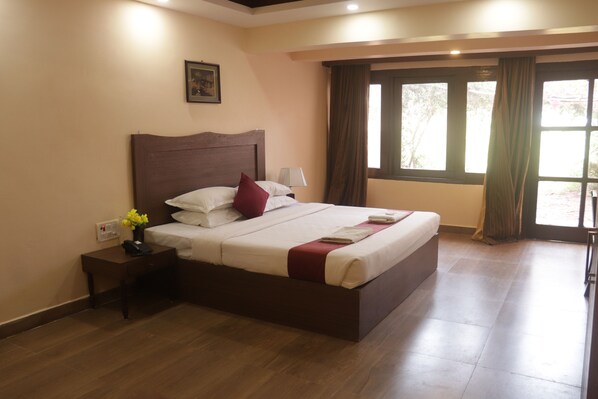 1 bedroom, minibar, in-room safe, desk