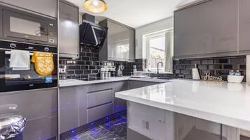 Microwave, oven, dishwasher, blender