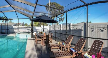 Beautiful Heated Pool and Spa Home