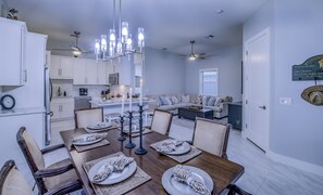 Dining - Beautiful Heated Pool and Spa Home (Naples)