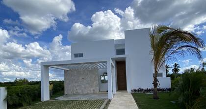 Cozy Golf course villa