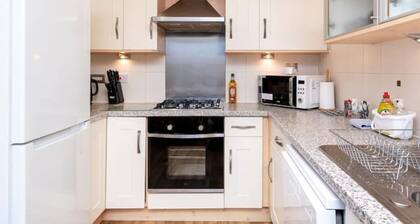 4 Bedroom Townhouse in Stirling