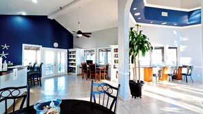 تناول الطعام