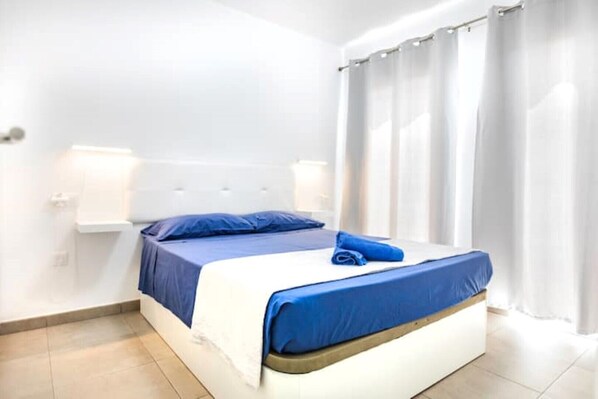 1 chambre, accès au Wi-Fi (inclus), literie fournie