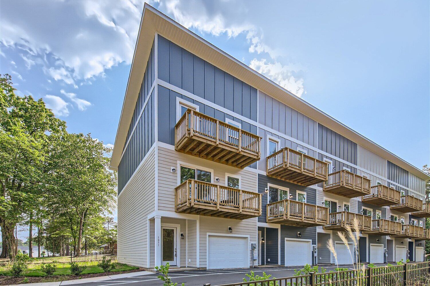 Unforgettable Uptown Bliss: Your Perfect Getaway in the Queen City
