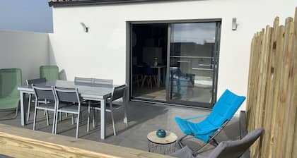 pour 4 pers plein soleil, Gd terrasse sur toiture