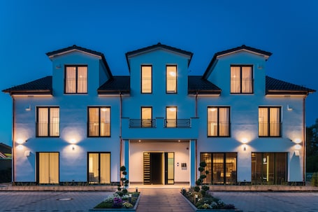 Exterior. Herzl Hotel bei Erding