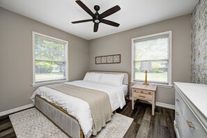 2 Schlafzimmer, Bügeleisen/Bügelbrett, kostenloses WLAN, Bettwäsche