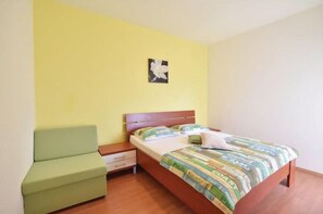 2 chambres, Wi-Fi gratuit, draps fournis